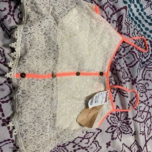 NWT paper crane crop top
